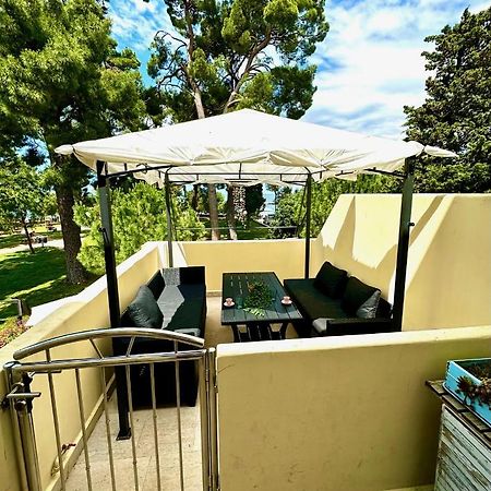 Mirta Deluxe Superior 5 Star Apartment, Your Piece Of Heaven By The Sea & Park, With Sea & Park View Novigrad Istria المظهر الخارجي الصورة