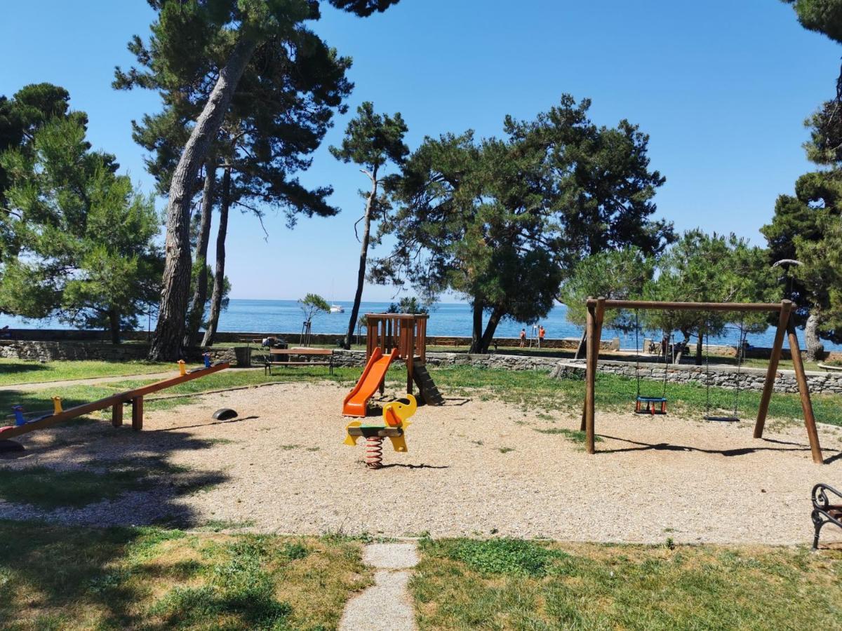 Mirta Deluxe Superior 5 Star Apartment, Your Piece Of Heaven By The Sea & Park, With Sea & Park View Novigrad Istria المظهر الخارجي الصورة